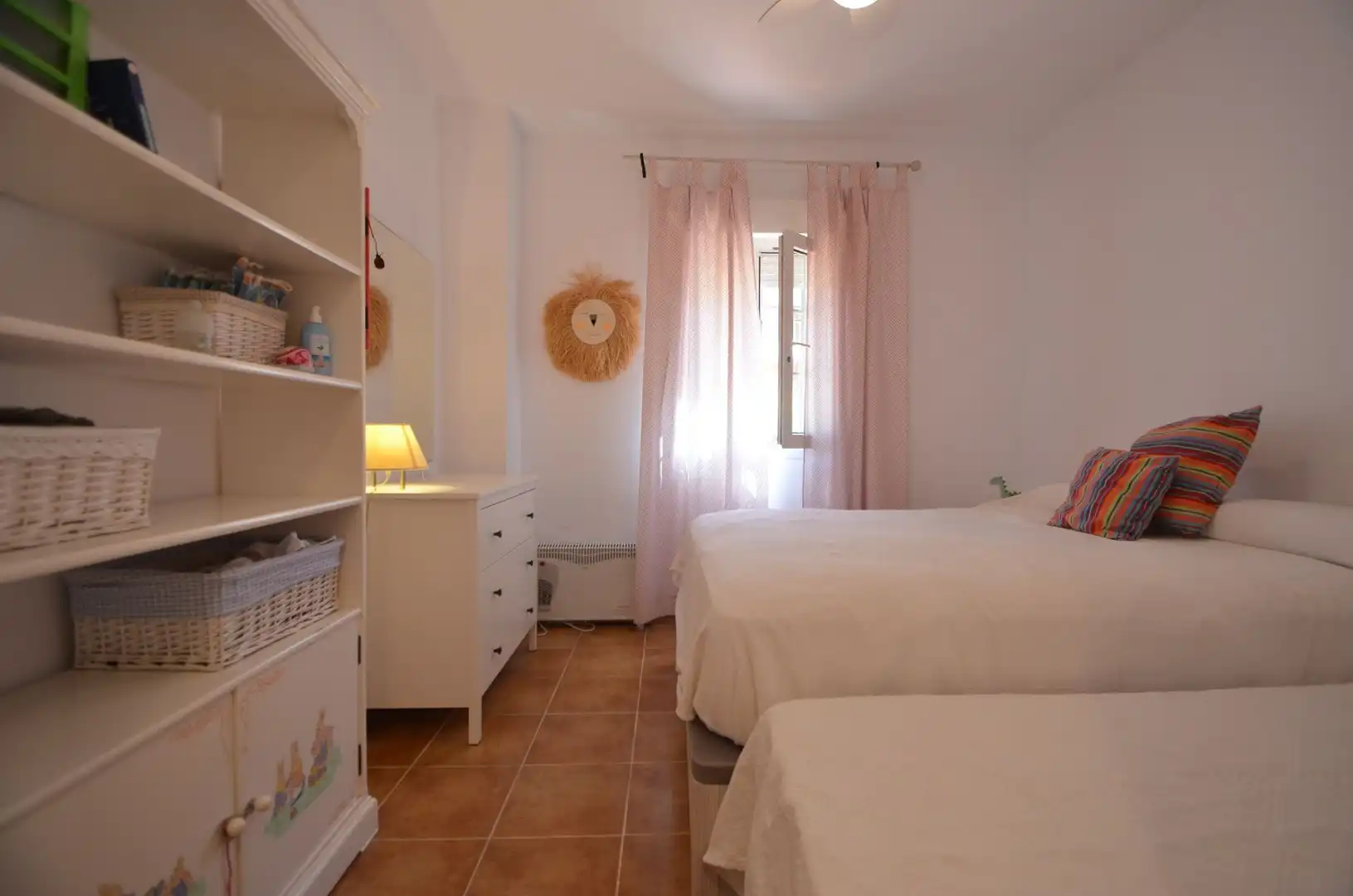 Habitación de Apartamento en venta en Ayamonte con Aire acondicionado, Terraza y Piscina comunitaria