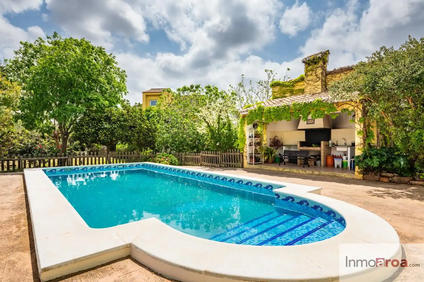 Piscina de Casa o xalet en venda en Bétera amb Calefacció, Jardí privat i Terrassa