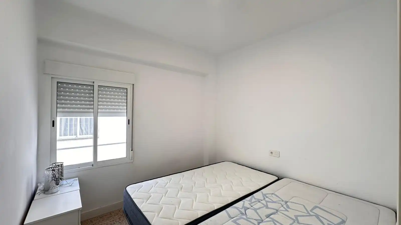 Dormitori de Pis en venda en L'Alcúdia amb Balcó