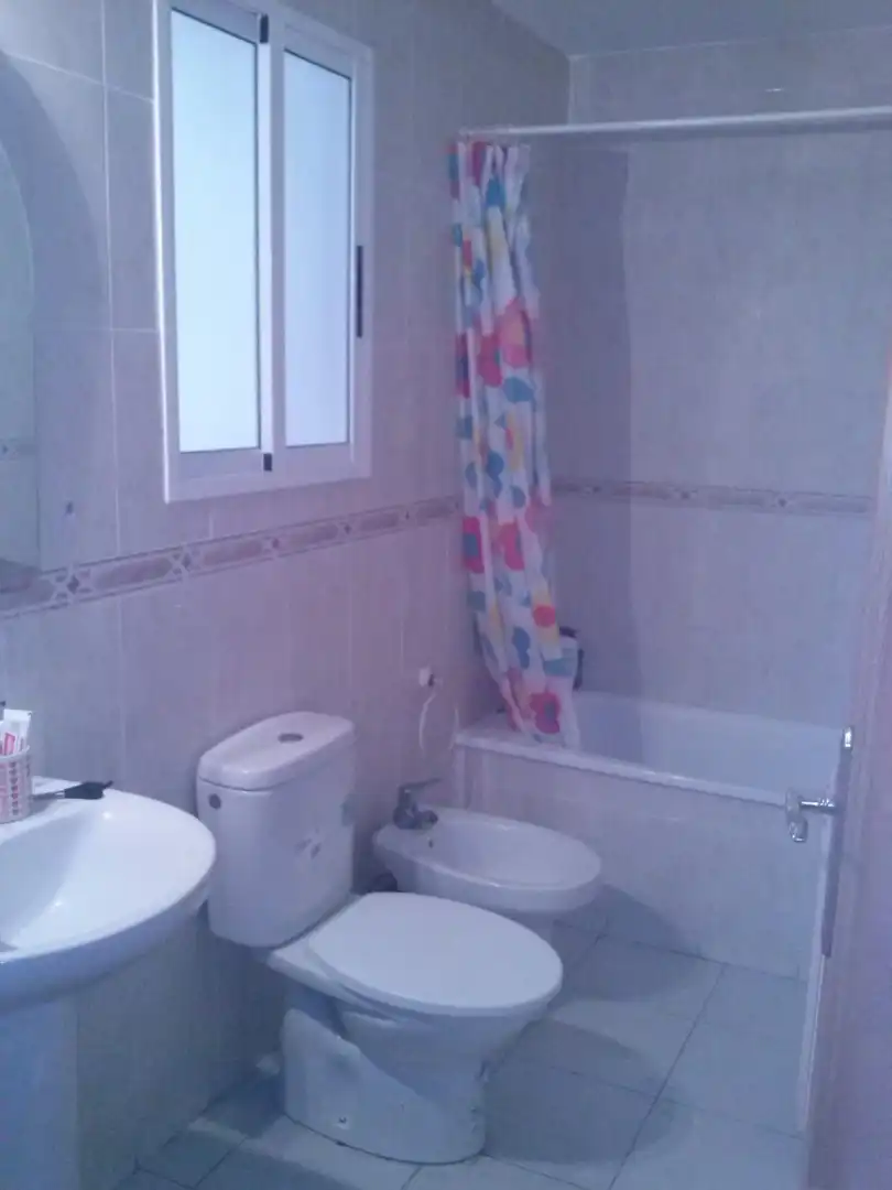 Bathroom of Flat for rent in San Vicente del Raspeig / Sant Vicent del Raspeig  with Furnished, Washing machine and Microwave
