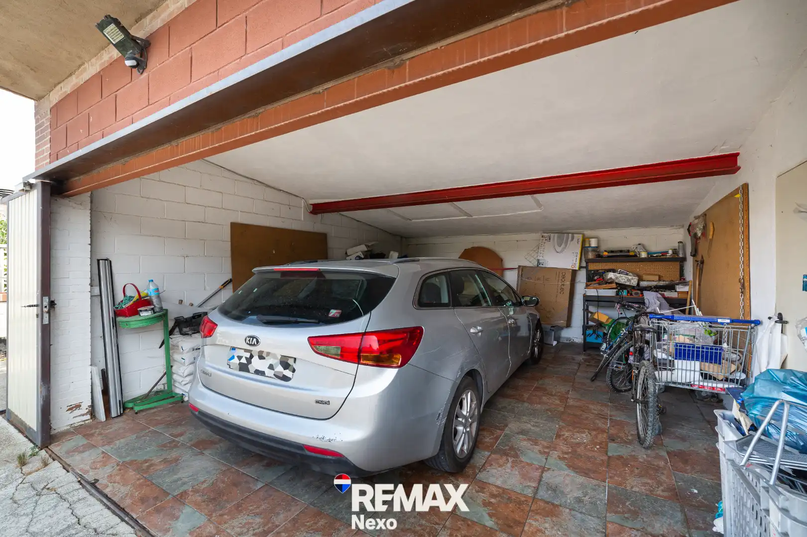 Aparcament de Casa o xalet en venda en Renedo de Esgueva amb Aire condicionat, Calefacció i Jardí privat