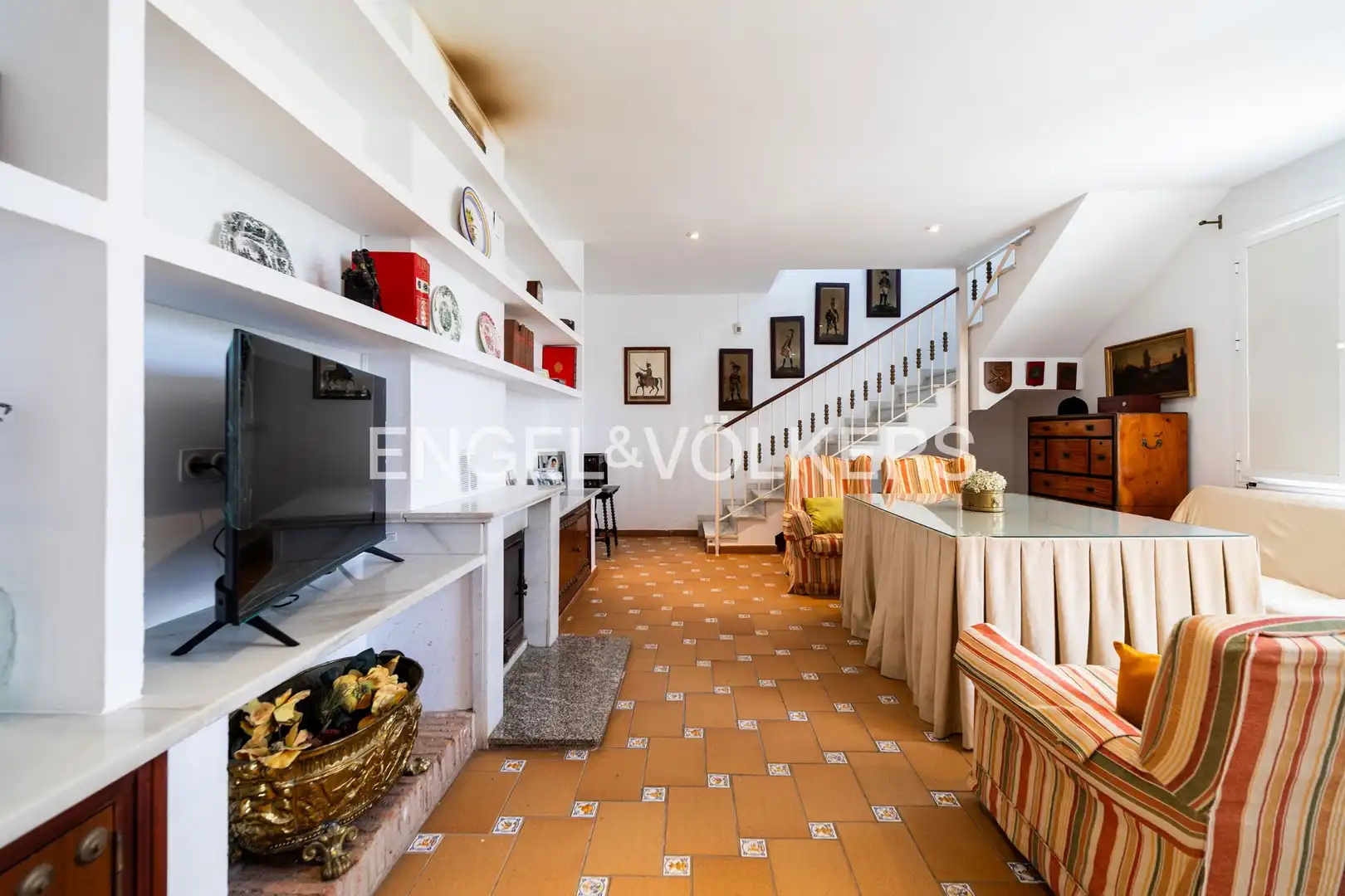 Living room of Houses for sale in Sanlúcar de Barrameda  with Air Conditioner, Heating and Private garden