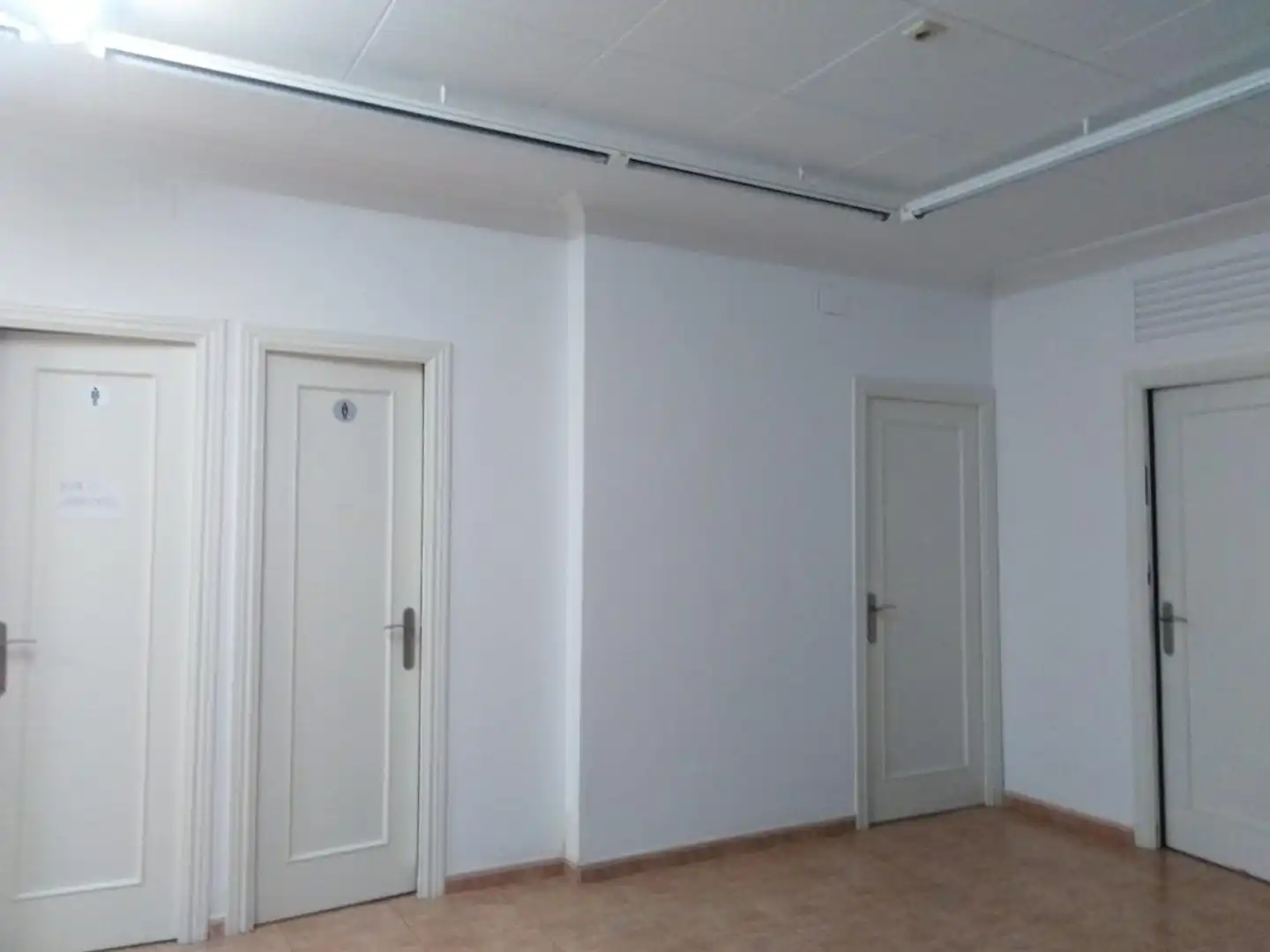 Business premises for sale in Zona Industrial, imagen 8