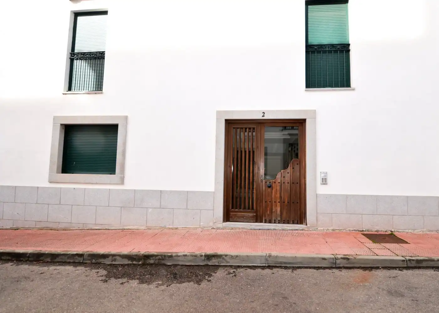 Außenansicht von Garage zum Verkauf in Candelario