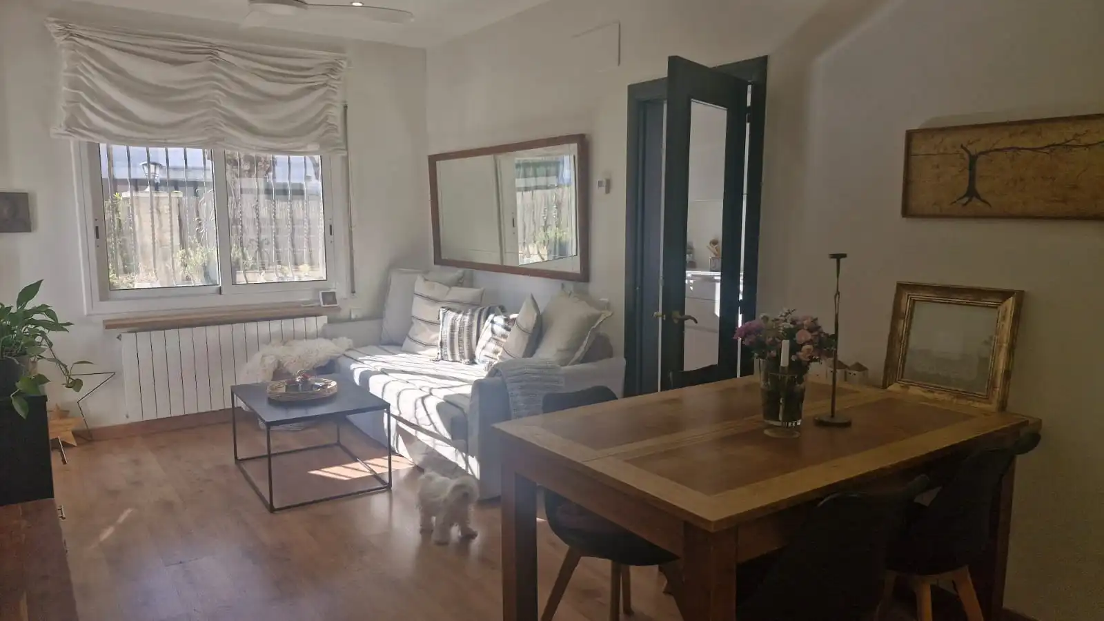 Sala de estar de Casa o chalet en venta en Cerdanyola del Vallès con Aire acondicionado, Calefacción y Jardín privado