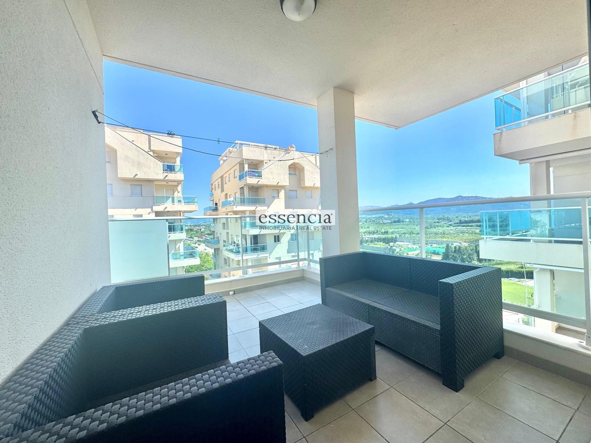 Terrassa de Apartament en venda en Piles amb Terrassa, Balcó i Piscina comunitària