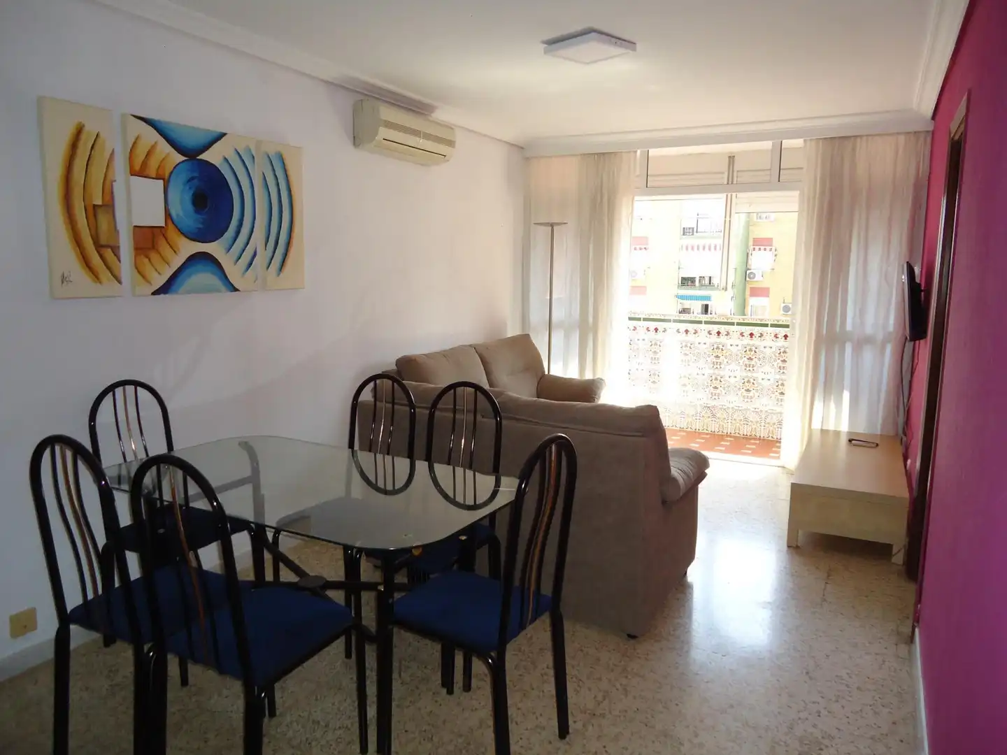 Comedor de Piso en venta en Montequinto con Aire acondicionado, Terraza y Amueblado