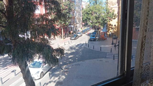 Piso en Alquiler en Carrer de Cuba en Russafa