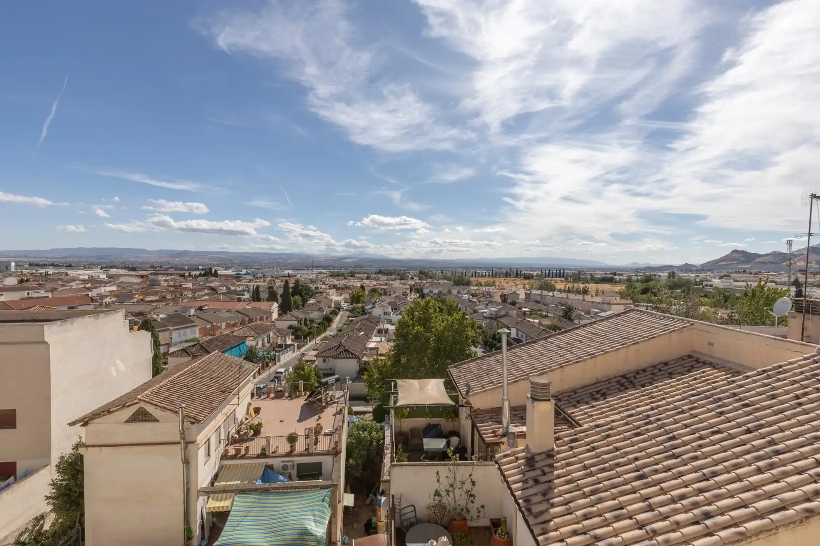 Appartamento con terrazza in vendita a Peligros, imagen 35
