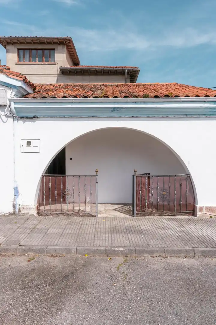 Exterior view of Detached homes for sale in Cudillero