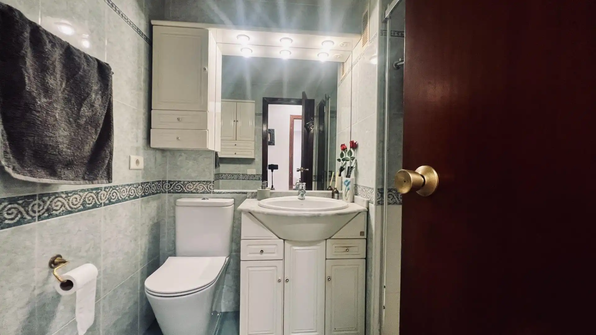 Bathroom of Flat for sale in Castellón de la Plana / Castelló de la Plana  with Air Conditioner, Private garden and Furnished