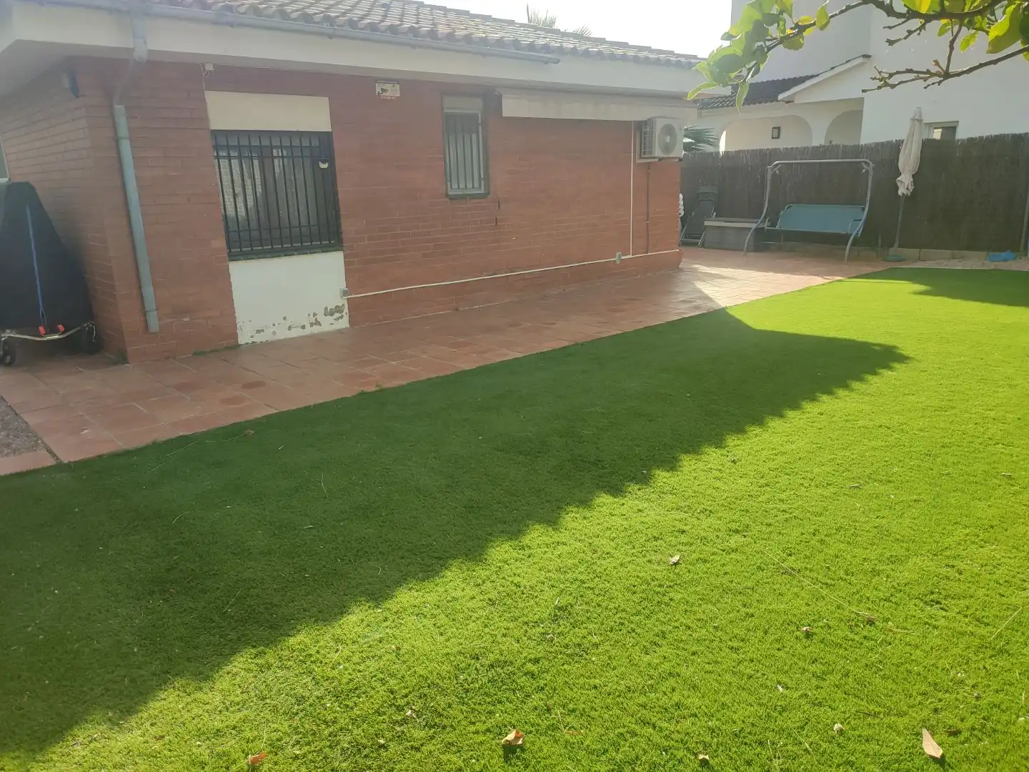 Villa mit Garten zum Verkauf in Carrer Enric Morera 8