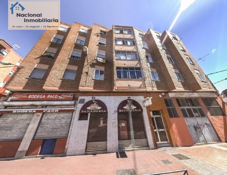 Exterior view of Flat for sale in Valladolid Capital  with Heating, Terrace and Balcony
