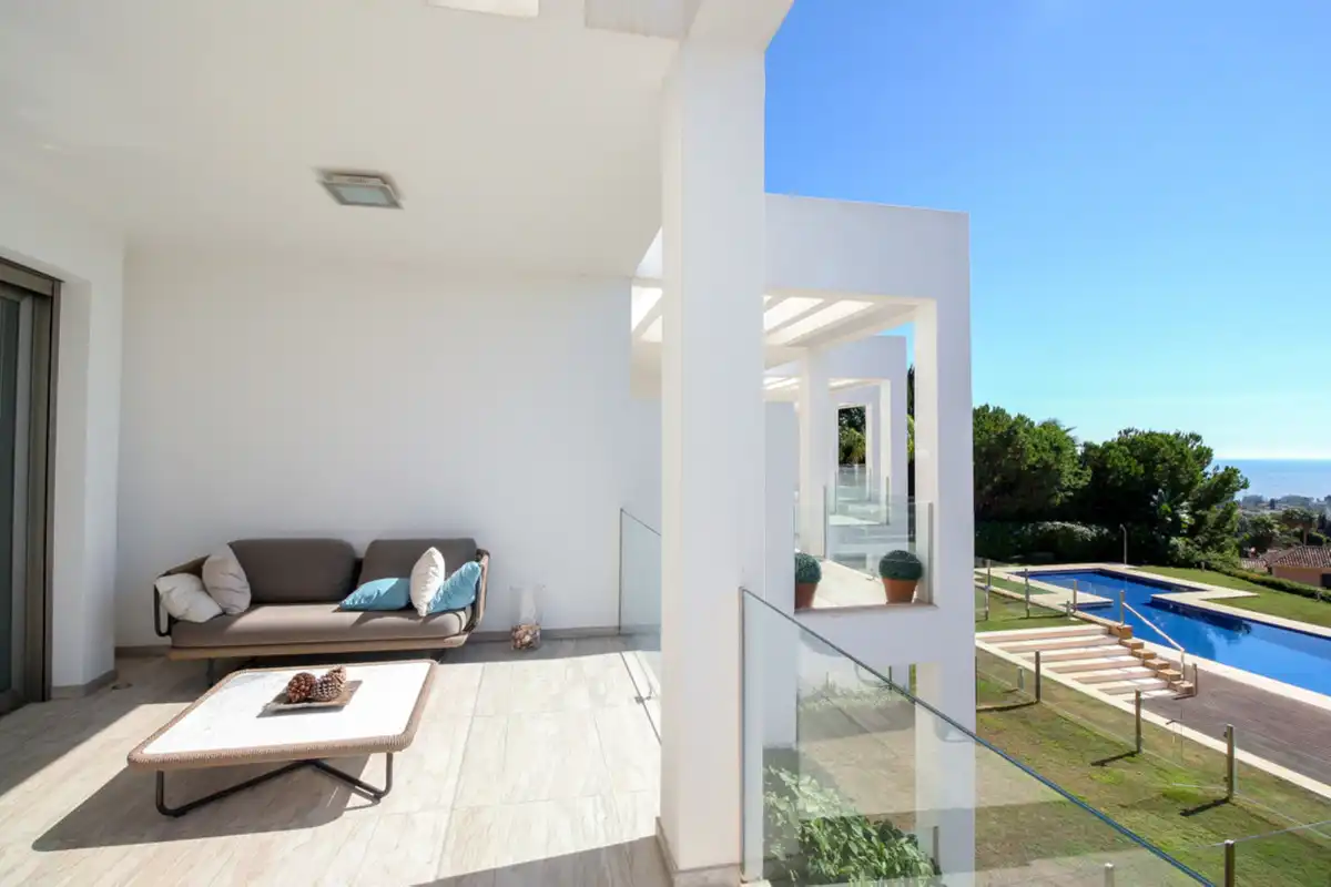 Terrassa de Casa adosada de lloguer en Marbella amb Aire condicionat, Terrassa i Piscina