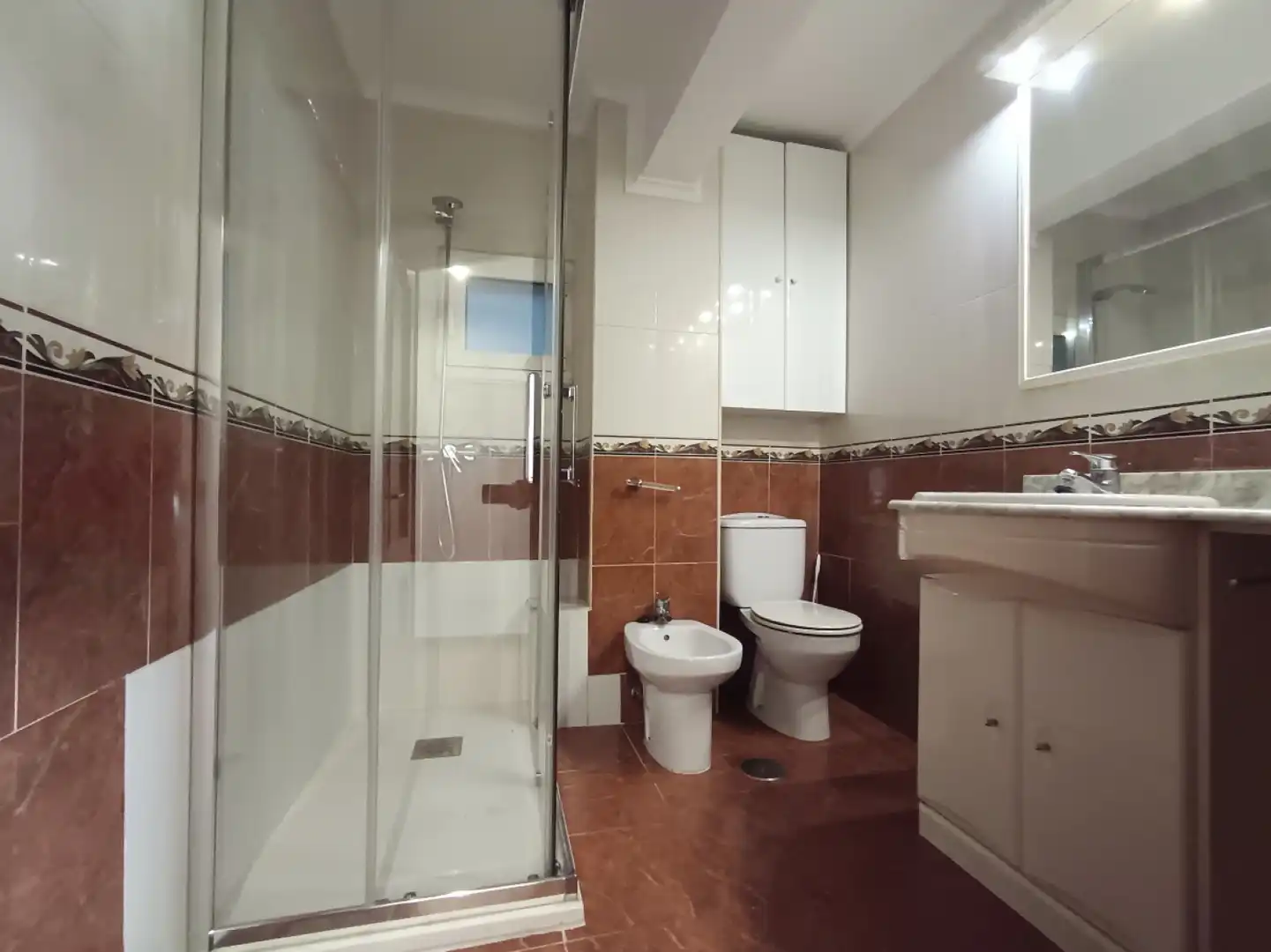 Flat for rent in Gijón - Avda. Constitución, Barrio del Centro