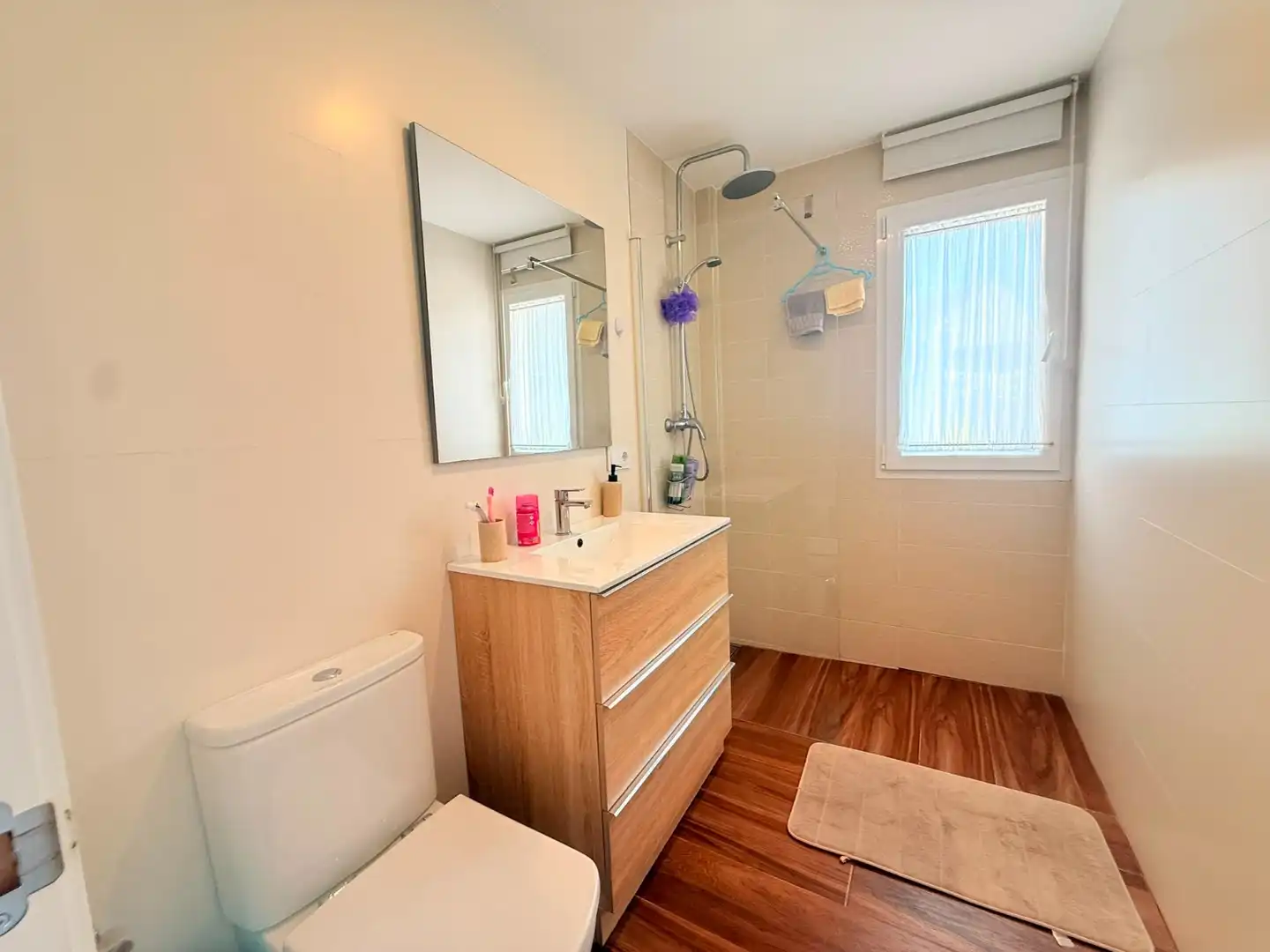 Bathroom of Houses for sale in Benidorm  with Air Conditioner