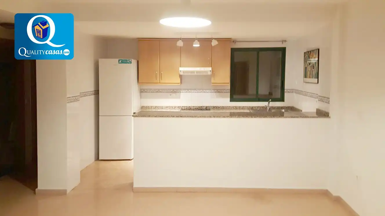Cocina de Apartamento en venta en San Vicente del Raspeig / Sant Vicent del Raspeig con Trastero