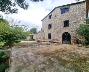 Außenansicht von Country house zum verkauf in El Catllar  mit Heizung, Terrasse und Abstellraum