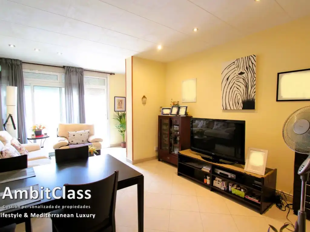 Sala de estar de Piso en venta en Mataró con Aire acondicionado, Terraza y Internet