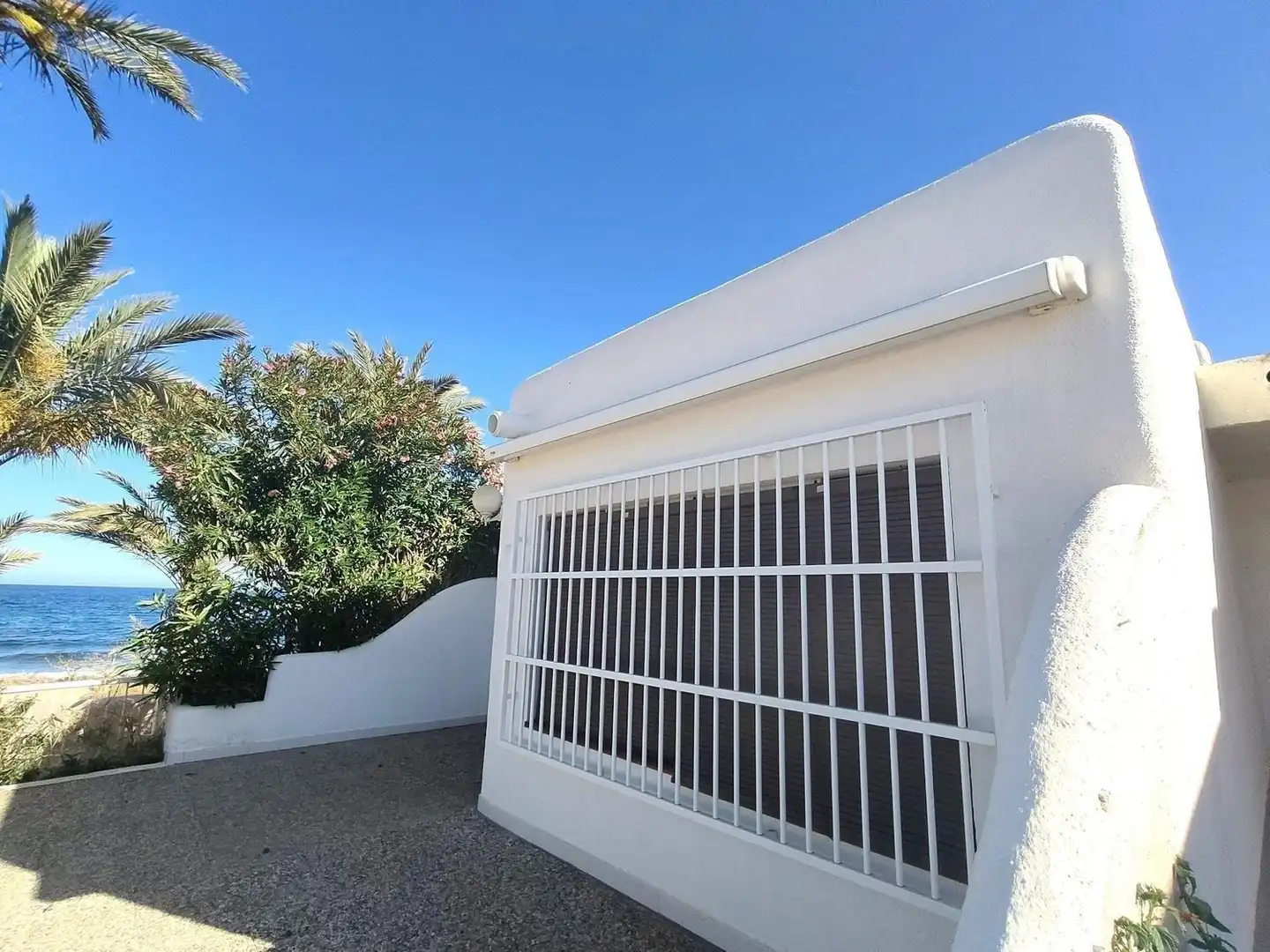 Exterior view of Flat for sale in Cuevas del Almanzora  with Terrace, Swimming Pool and Community pool