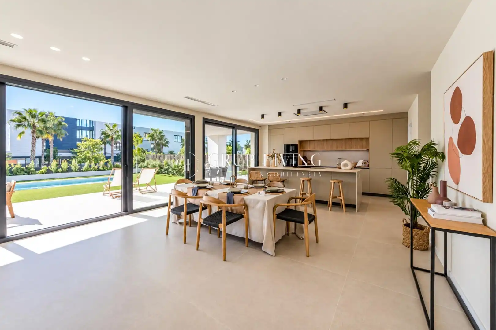 Casa con piscina en venta en Carrer Pepe de Garraf, imagen 8