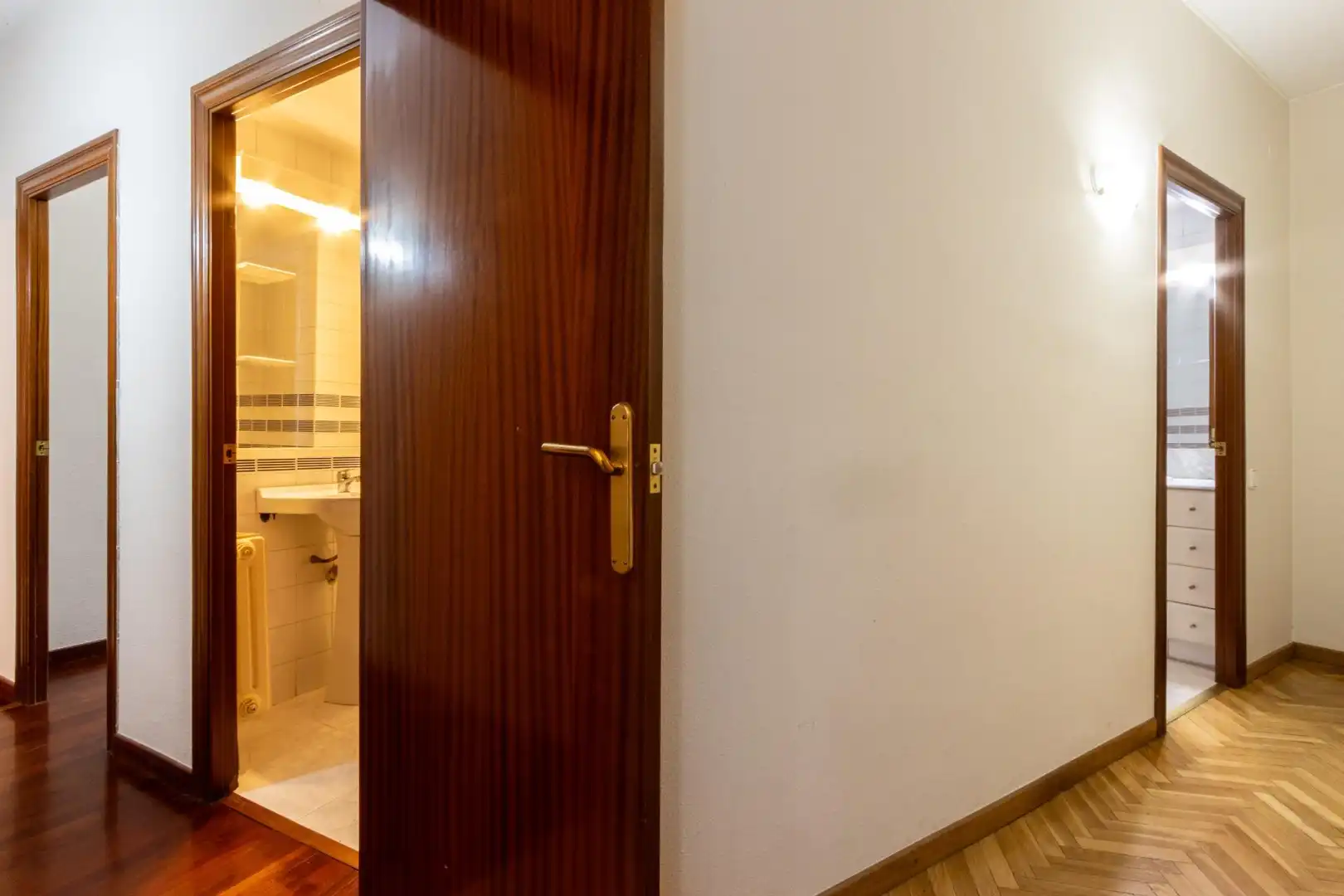 Attic for sale in Sabadell  with Air Conditioner, Heating and Parquet flooring