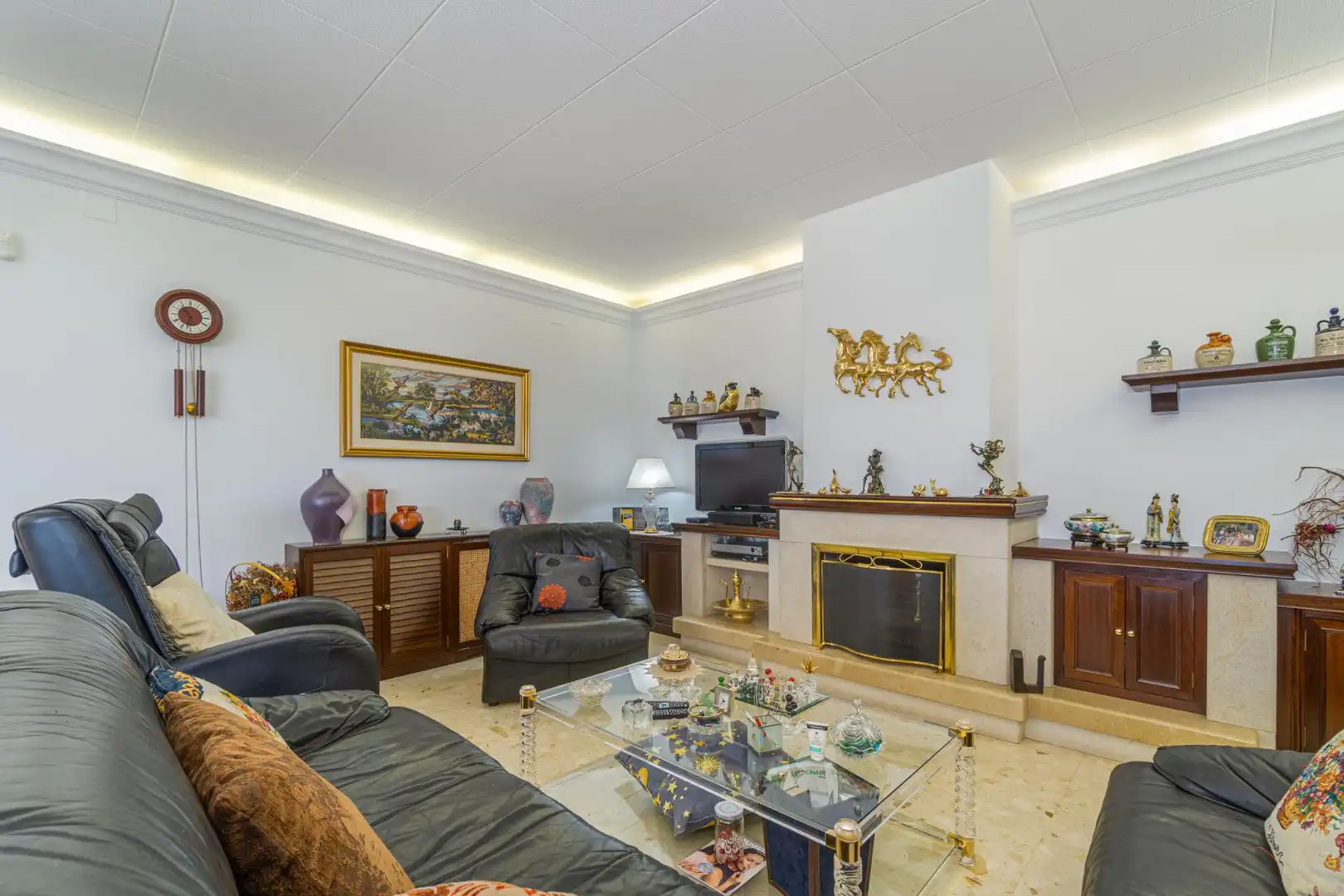Sala de estar de Casa o chalet en venta en Figueres con Aire acondicionado, Calefacción y Jardín privado
