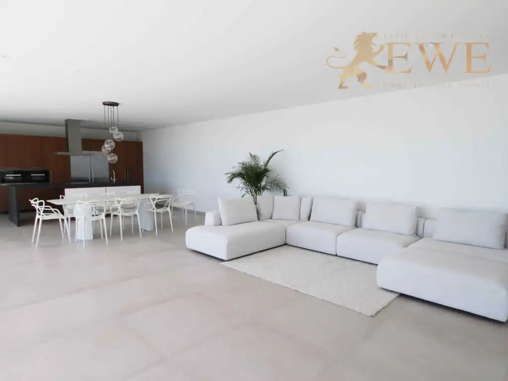 Sala d'estar de Casa o xalet en venda en La Fustera  