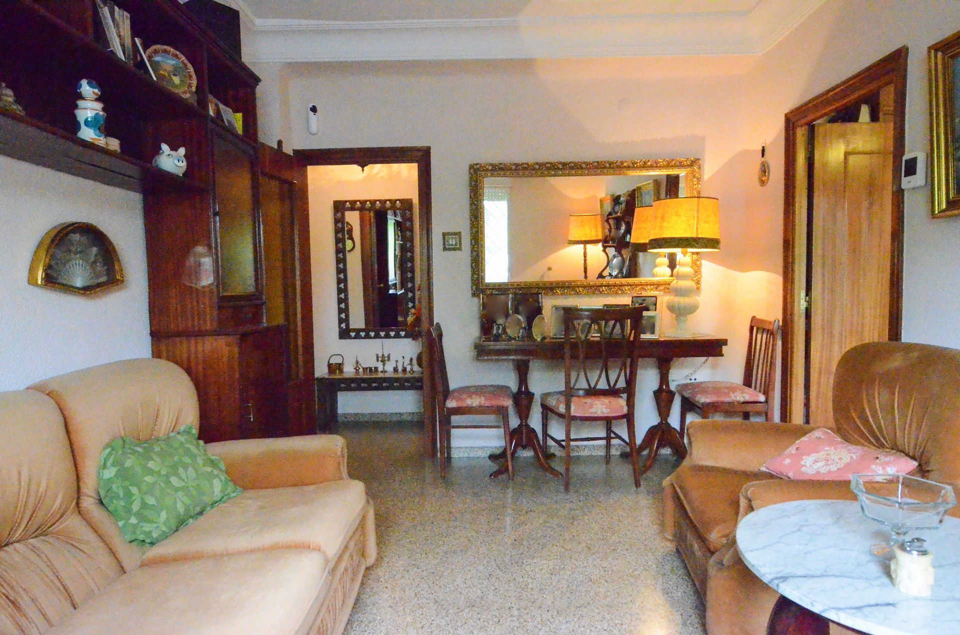 Living room of Flat for sale in  Madrid Capital  with Heating