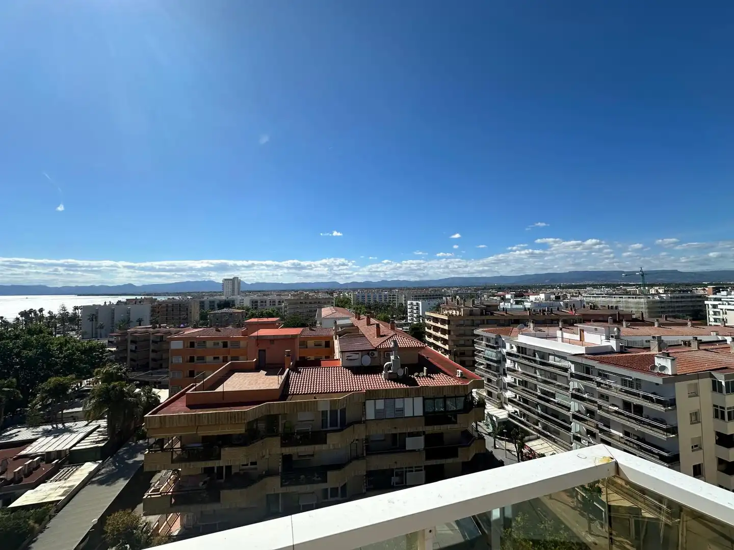 Vista exterior de Pis en venda en Salou amb Aire condicionat, Terrassa i Moblat