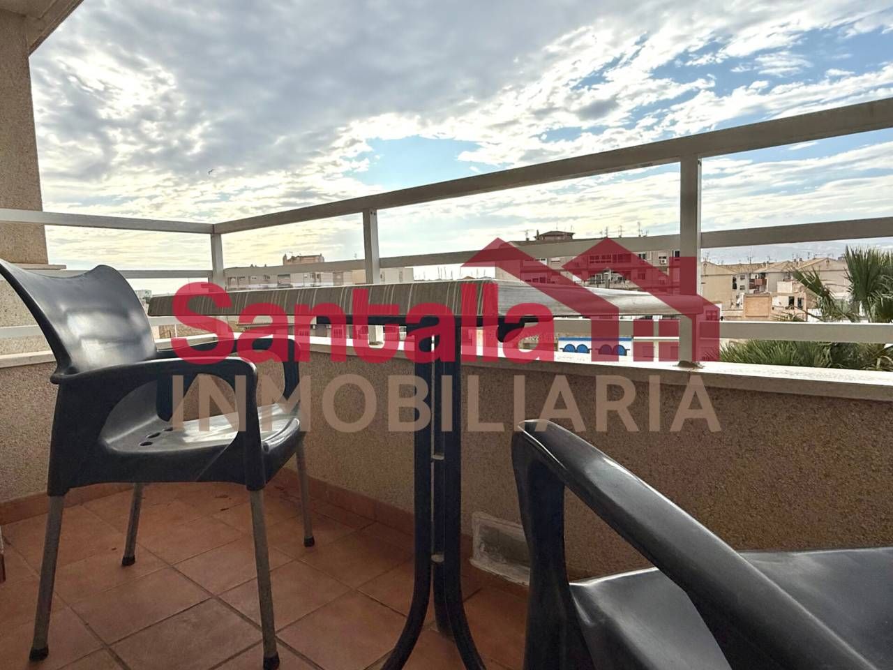 Terrassa de Pis en venda en Motril amb Traster i Balcó