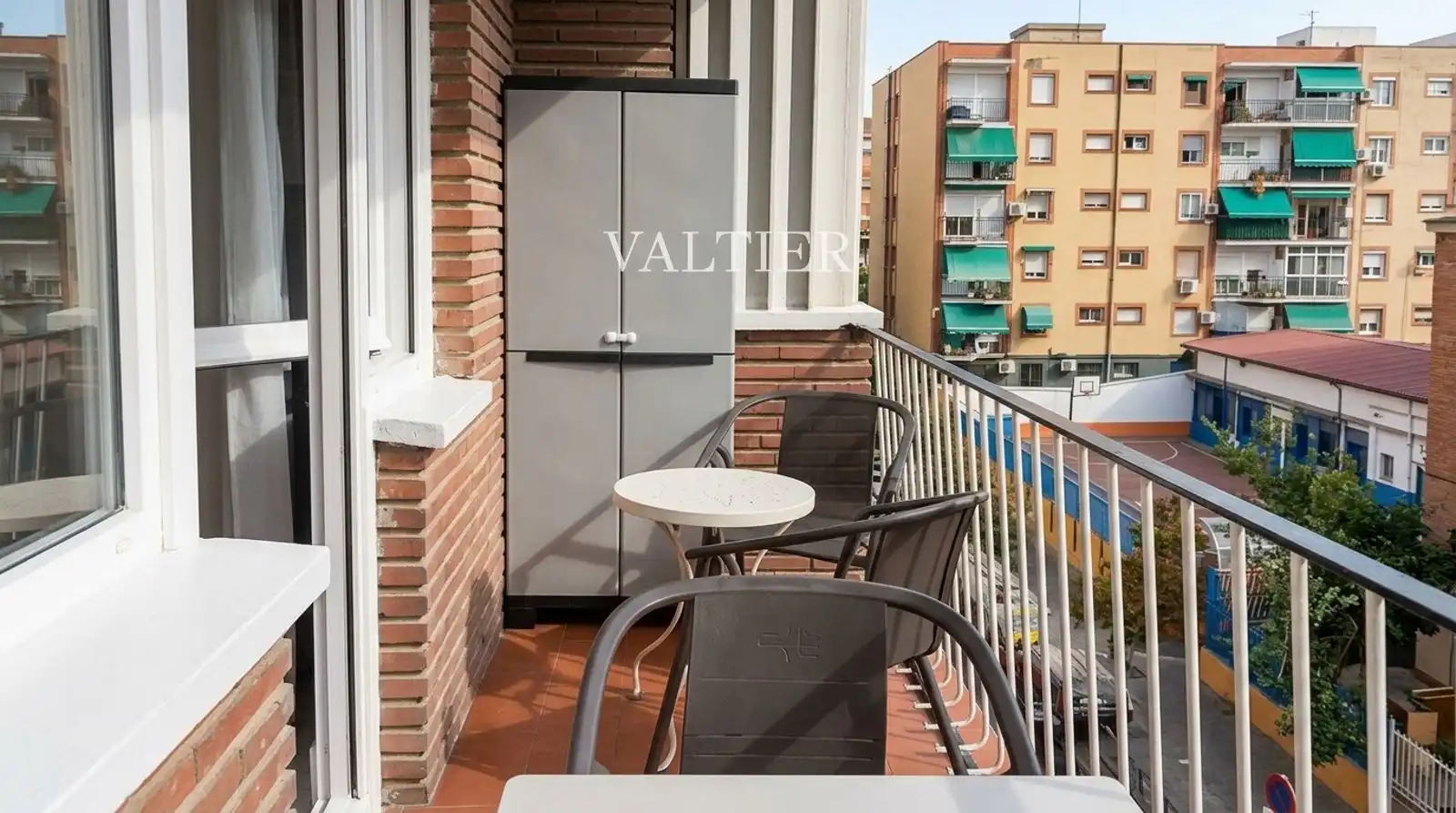 Penthouse with lift to rent in Virgen del Puerto