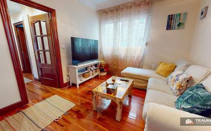 Living room of Flat for sale in Bilbao   with Heating and Storage room