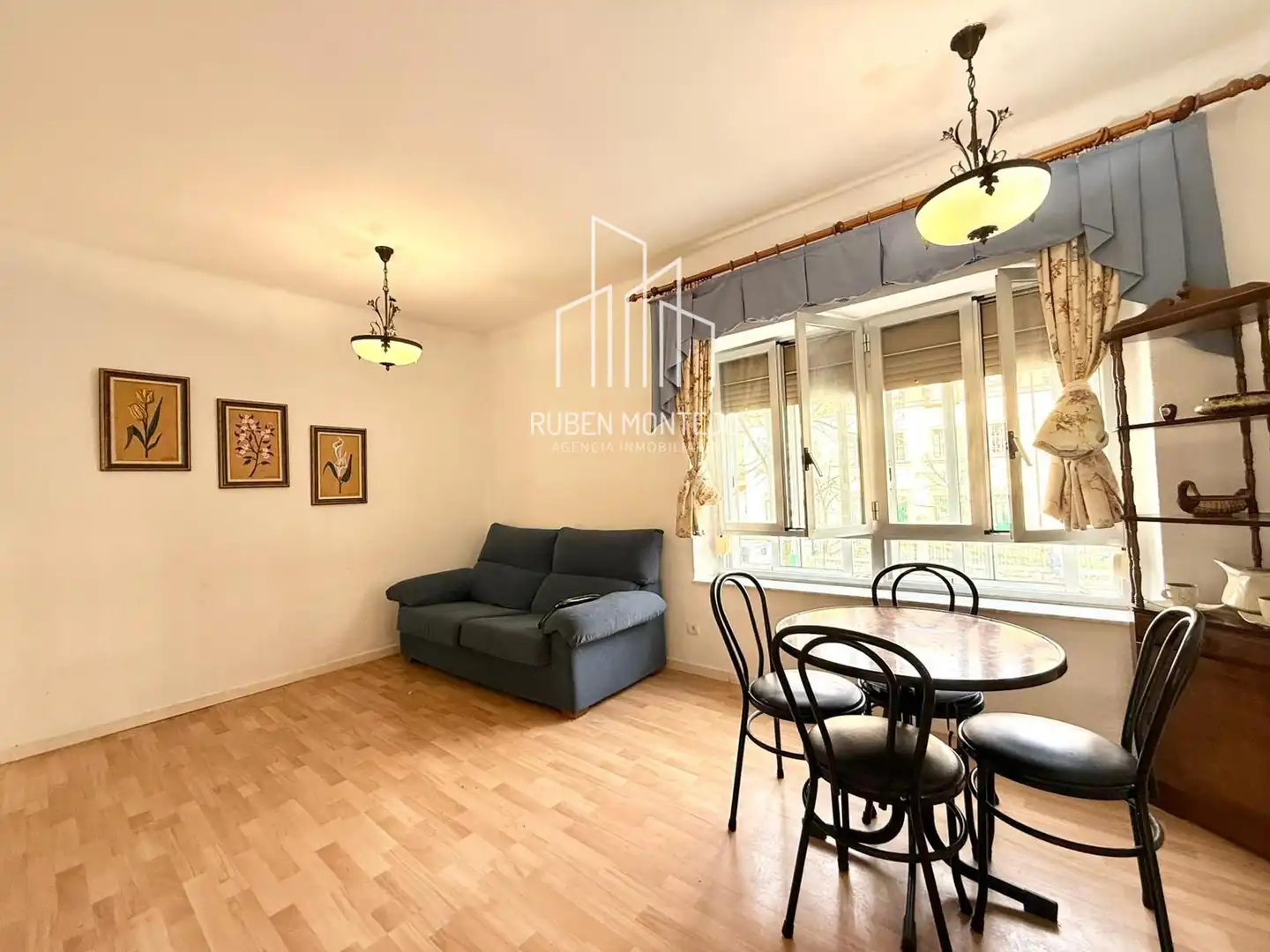 Exterior view of Flat for sale in Salamanca  with Heating, Oven and Washing machine