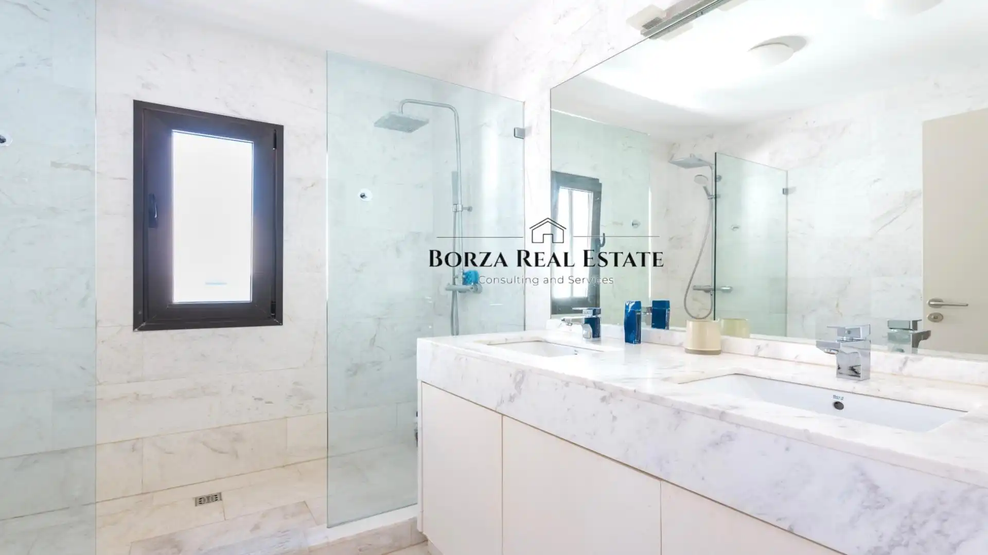 Detached house with pool for sale in Avenida Kurt Konrad Mayer, imagen 24