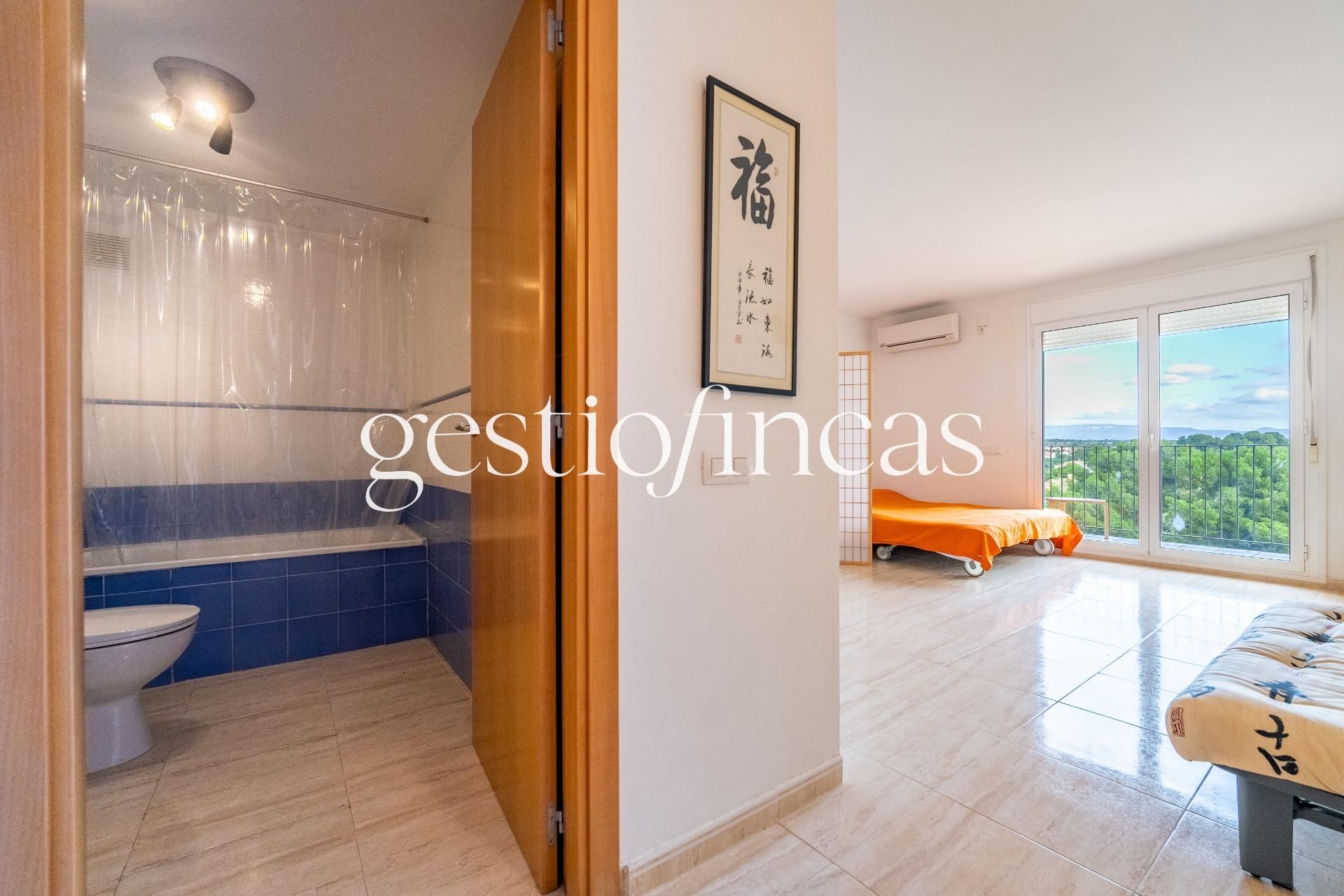 Bedroom of Study for sale in Mont-roig del Camp  with Air Conditioner, Heating and Private garden