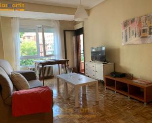 Living room of Flat to share in Salamanca Capital  with Heating and Terrace