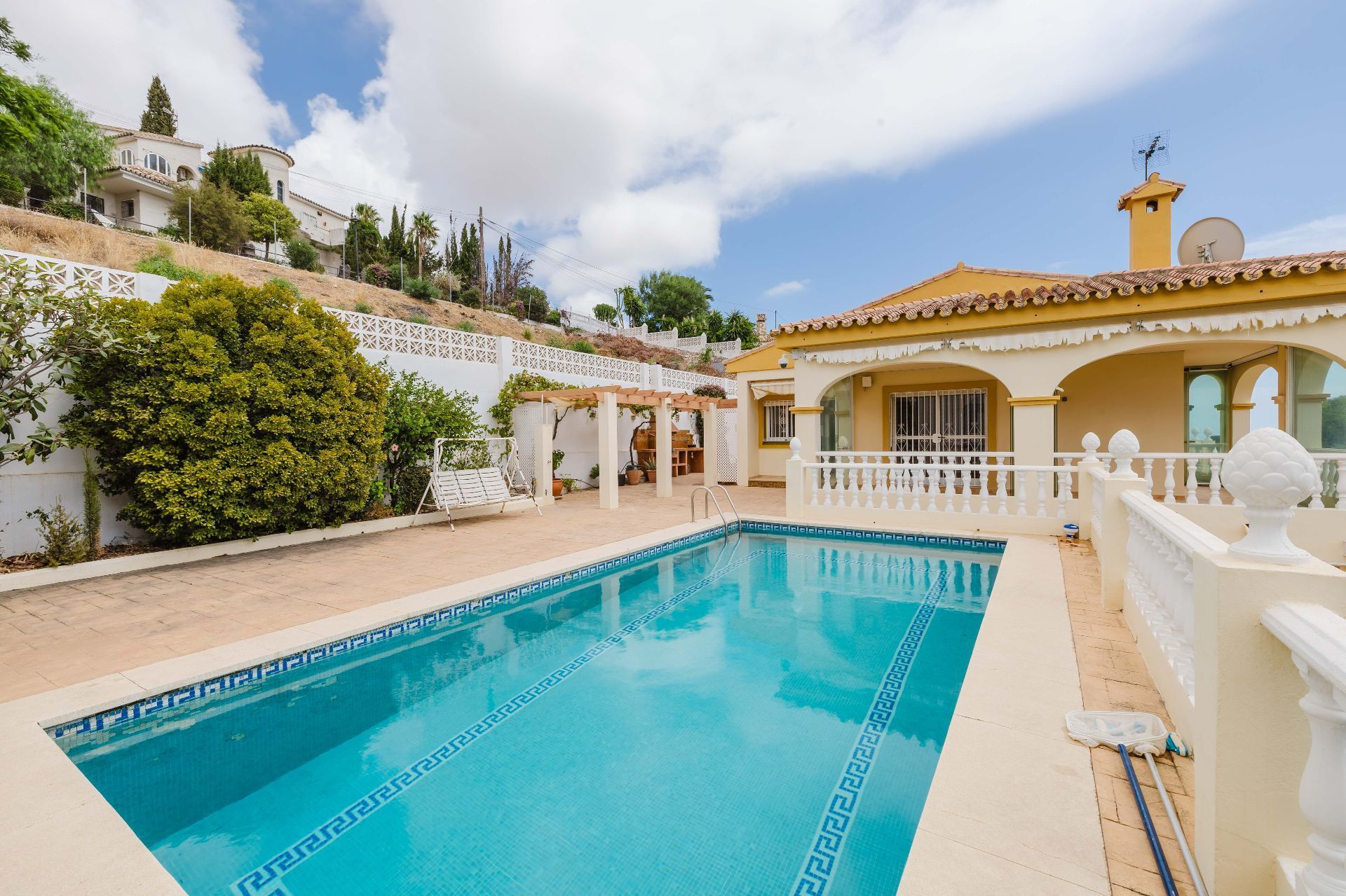 Garden of House or chalet for sale in Benalmádena  with Air Conditioner, Private garden and Terrace