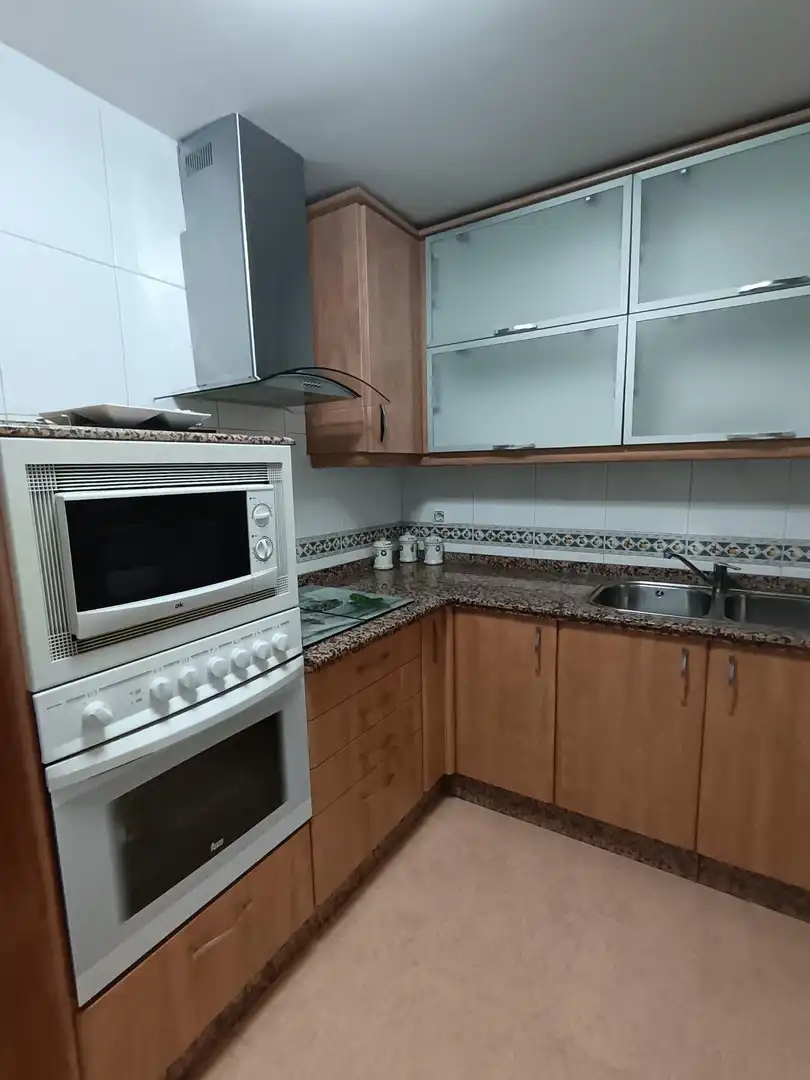 Cocina de Piso en venta en Puertollano con Aire acondicionado, Calefacción y Amueblado