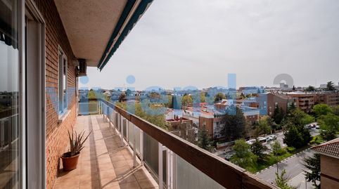 Photo 5 of Flat for sale in Calle AÑastro, Apóstol Santiago, Madrid Capital