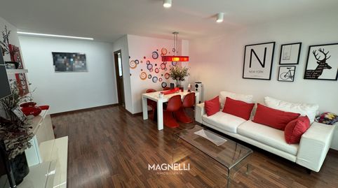 Foto 2 de Piso en venta en Calle Poeta Zorrilla, Plaza de Toros - Avenida Chapí - Trinquete, Elda