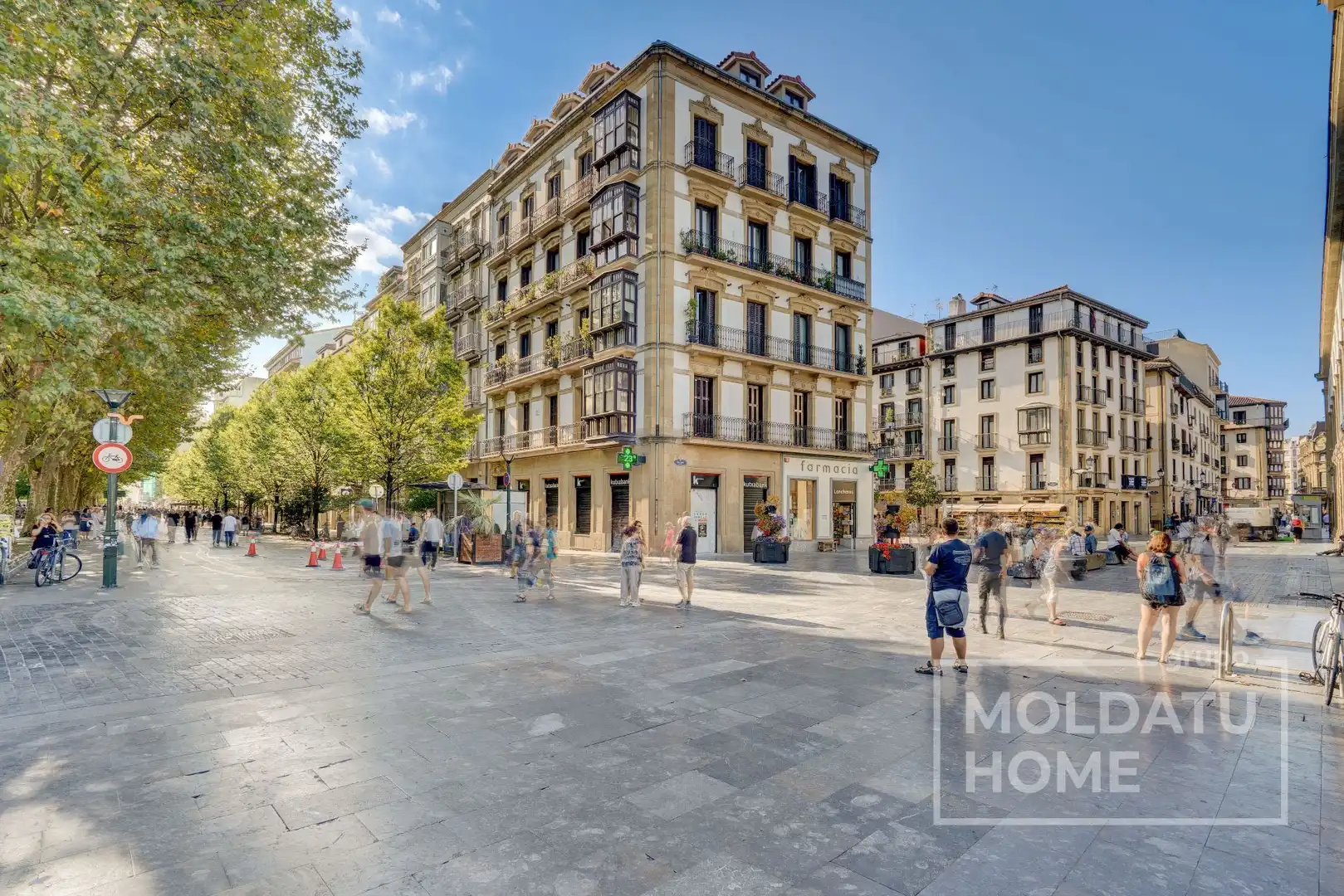Exterior view of Flat for sale in Parte Vieja