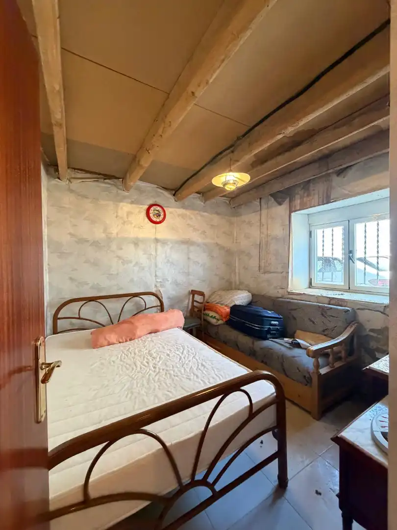 Habitación de Finca rústica en venta en Santovenia con Jardín privado y Amueblado