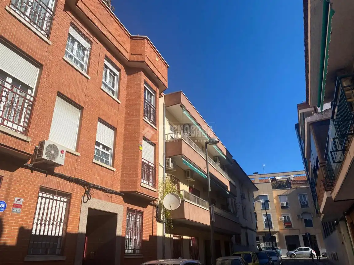 Vista exterior de Piso en venta en Getafe con Calefacción