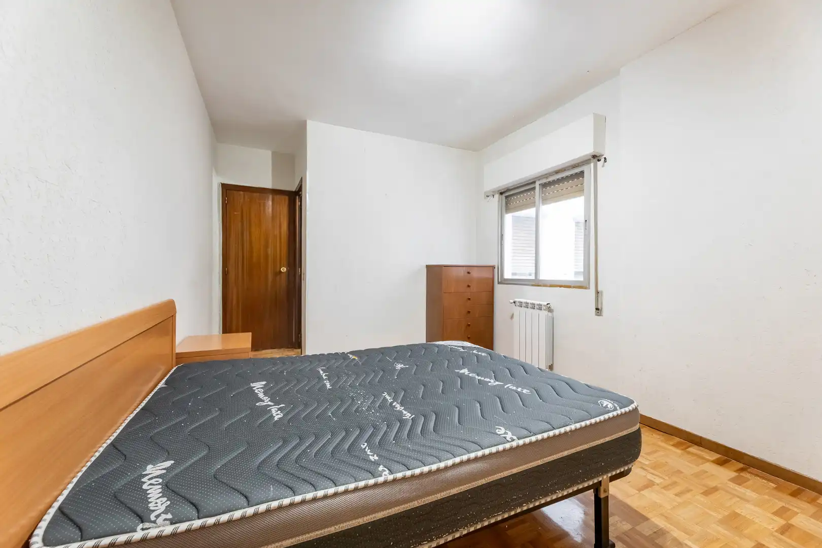 Dormitori de Pis en venda en Madrid amb Calefacció i Terrassa