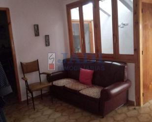 Sala d'estar de Casa o xalet en venda en Albaladejo amb Aire condicionat i Terrassa
