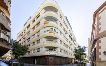 Vista exterior de Pis en venda en  Almería Capital amb Terrassa