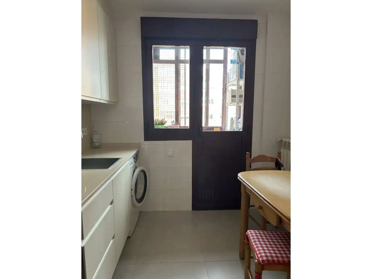 Cocina de Piso en venta en Oviedo  con Calefacción, Parquet y Trastero