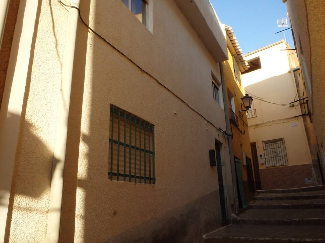 Vista exterior de Casa o xalet en venda en Liétor amb Terrassa
