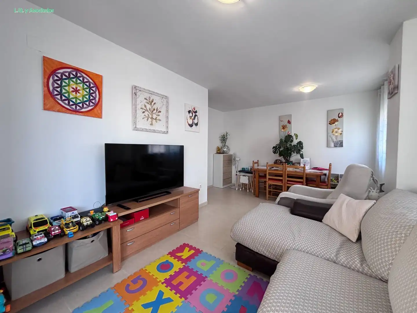 Wohnzimmer von Wohnungen zum Verkauf in Oropesa del Mar / Orpesa mit Klimaanlage, Heizung und Terrasse